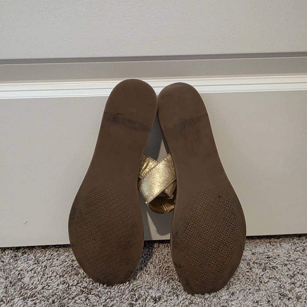 Tory Burch Marcia Metallic Leather Toe Ring Slides - Picture 7 of 7